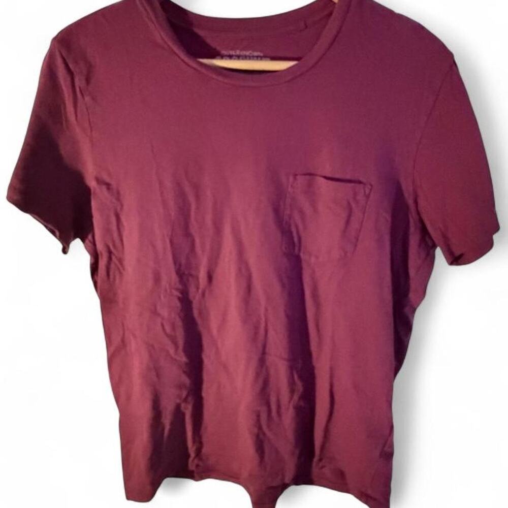 Outerknown burgundy cotton t shirt size medium